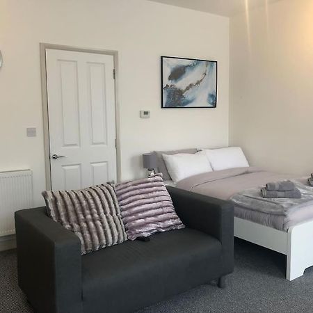 Newly Renovated Modern Studio Apartment Hikkaduwa Dış mekan fotoğraf