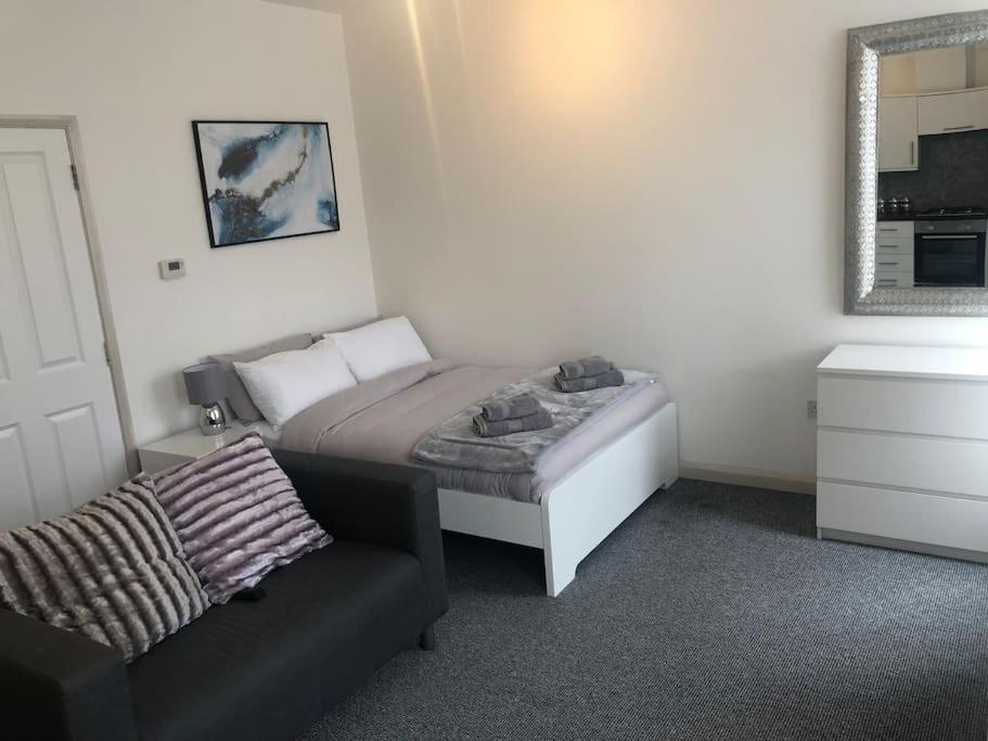 Newly Renovated Modern Studio Apartment Hikkaduwa Dış mekan fotoğraf