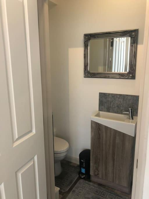 Newly Renovated Modern Studio Apartment Hikkaduwa Dış mekan fotoğraf